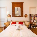 Villa Victor Hugo - Charmante De Luxe Parigi